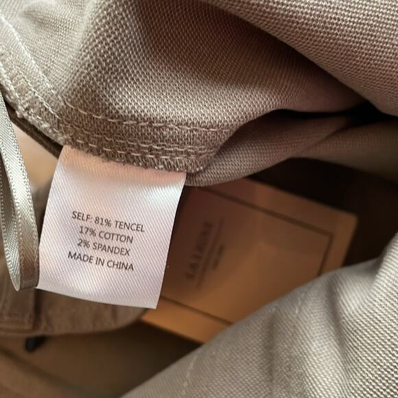 La Ligne Utility Patch Pocket Shorts - Picture 7 of 8